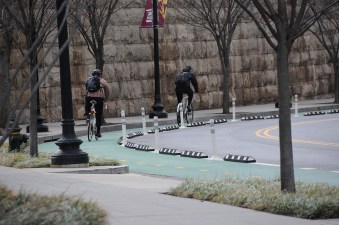 The First Street NE protected bike lane accounts for 0.6 miles of the 16-mile protected bike lane network taking shape in DC. Photo: Jonathan Maus/Bike Portland