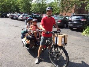Andrew Berg and his children. Photo courtesy of Berg