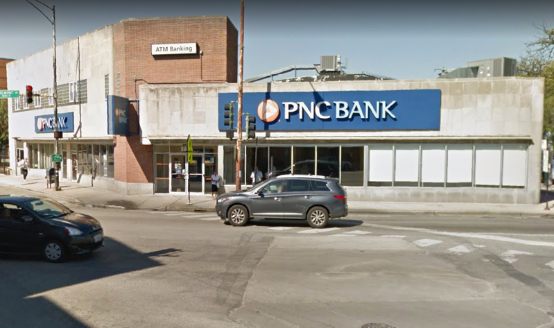 The current, Art Moderne PNC Bank building at 3844 West Belmont. Image: Google Street View