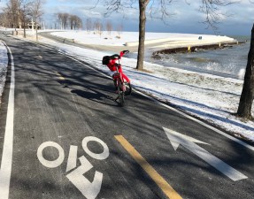 A Jump Mobility dockless cycle on the Lakefront Trail last week. Photo: John Greenfield