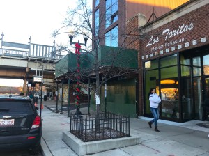 Los Toritos, by the Montrose Brown Line station. Photo: John Greenfield