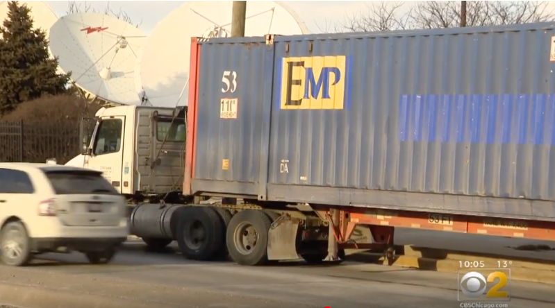 The truck from the crash. Image: CBS Chicago