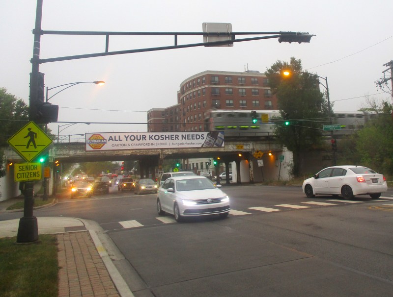 Future site of the Peterson-Ravenswood stop. Photo: Igor Studenkov