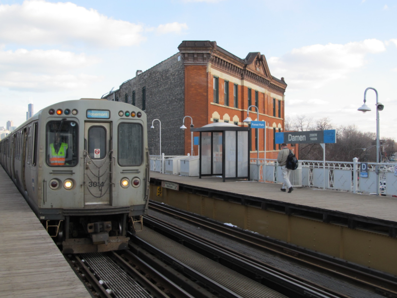 A Blue Line train at the Damen stop in Wicker Park. Photo: Jeff Zoline