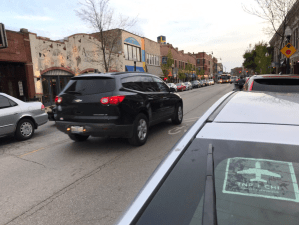 Chicago streets seemed to a bit more chill today thanks to the ride-hail strike. Photo: John Greenfield