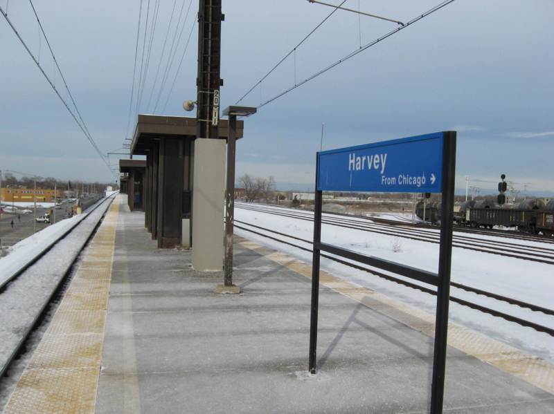 The Harvey Metra platform. Photo: Jeff Zoline