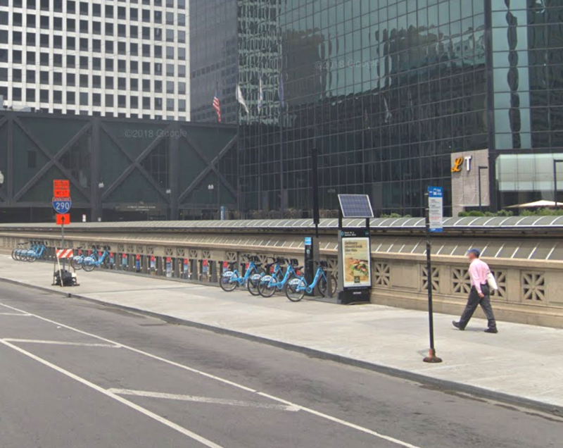 The Divvy station at 331 S. Canal St. Image: Google Maps