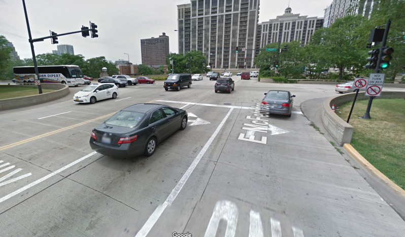 The intersection of McFetridge and Lake Shore Drive, where signs prohibit pedestrian and bike access. Image: Google Maps