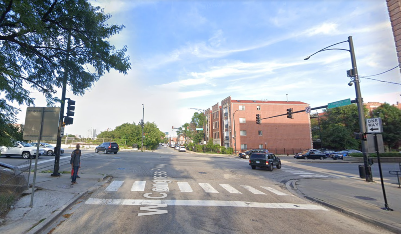 The 2400 block of West Congress, looking east. Image: Google Maps