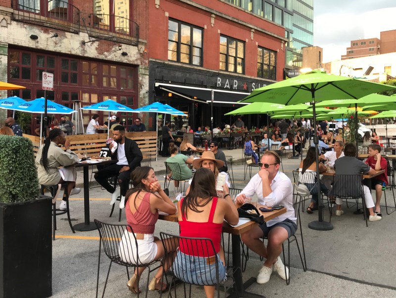 The service drives on Randolph in the West Loop have been pedestrianized for cafe seating. Photo: John Greenfield