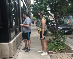 Pedestrians in Rogers Park. Photo: Courtney Cobbs