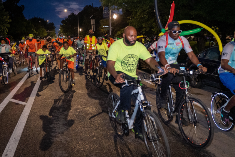 Derek Brown, Center, leads the Street Love Ride. Photo: Norvell Tolbert, Norvell's Photography