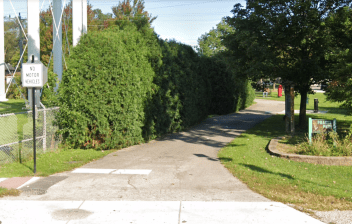 The Prairie Path north of Butterfield Road, looking north. Image: Google Maps