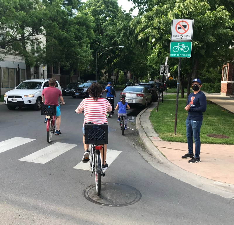 People riding bikes on Glenwood Avenue north of Devon Street in Rogers Park. Photo: John Greenfield