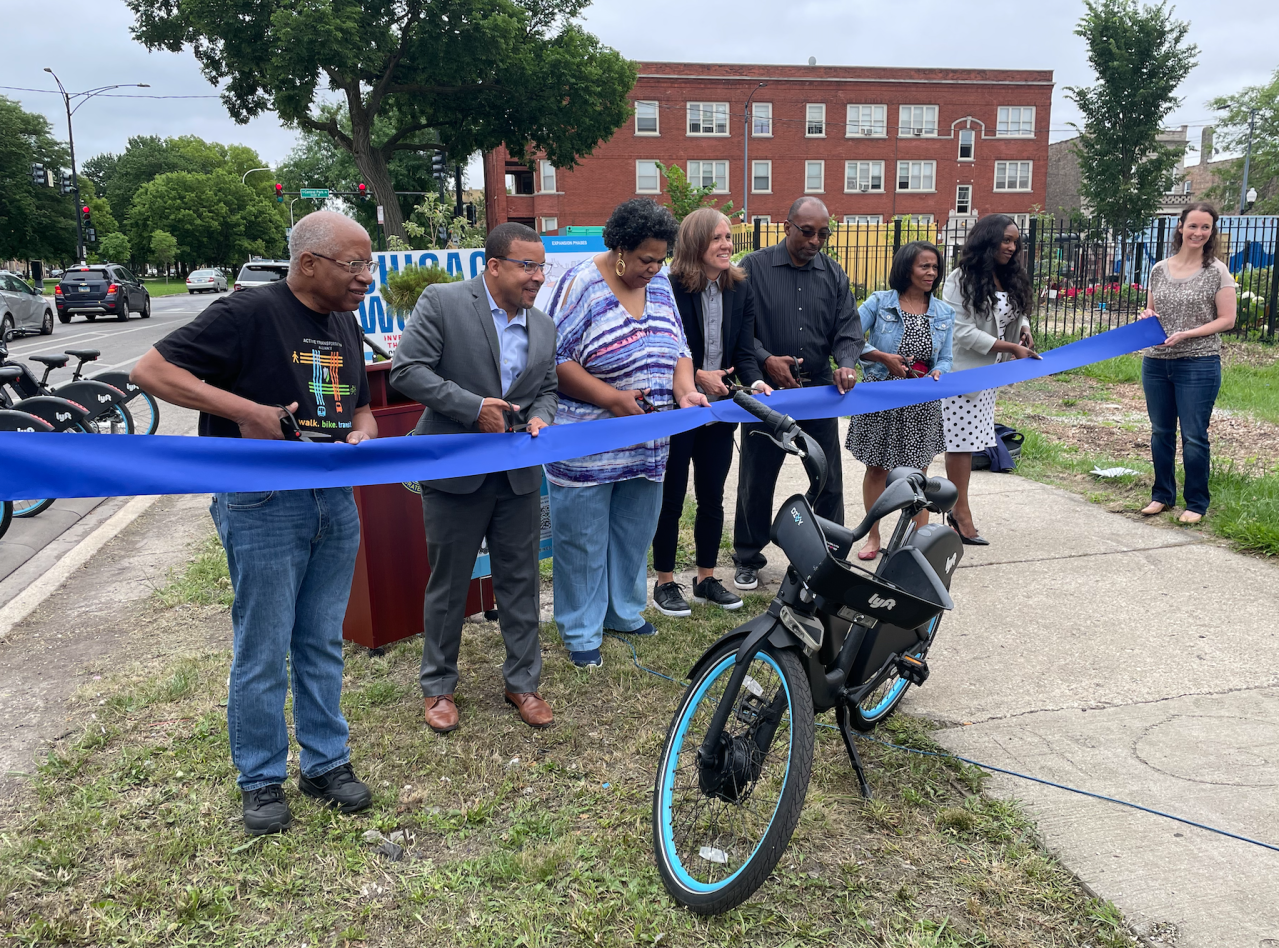 Thursday's ribbon-cutting: W. Robert Schultz of ATA, Alderman Michael Scott Jr., Rochelle Jackson, North Lawndale Community Coordinating Council, Gia Biagi, and Bishop Derrick Fitzgerald (Stone Temple Baptist Church in North Lawndale, across the street from the station, where MLK Jr. preached in Chicago), the Bishop's wife (don't know her name) and Johntuanay Johnson, outreach coordinator for Lyft.Photo: Cameron Bolton