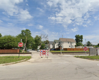 The 102nd Place and Vincennes Metra crossing, where Pruitt was killed. Image: Google Maps