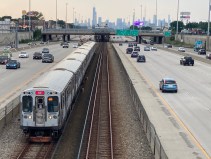 A southbound Red Line  train, as seen from 57th Street. Photo: John Greenfield