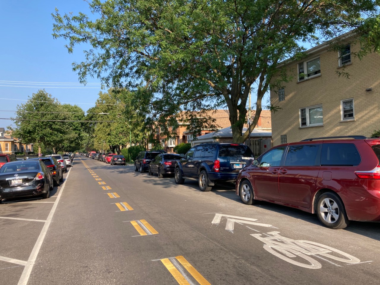 New Neighborhood Greenway with a westbound contraflow bike lane on eastbound Wrightwood.