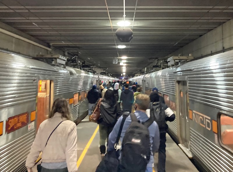The crowded South Shore Line platform on my trip home from the Indiana Dunes Sunday afternoon. Ridership seems to be picking up. Photo: John Greenfield