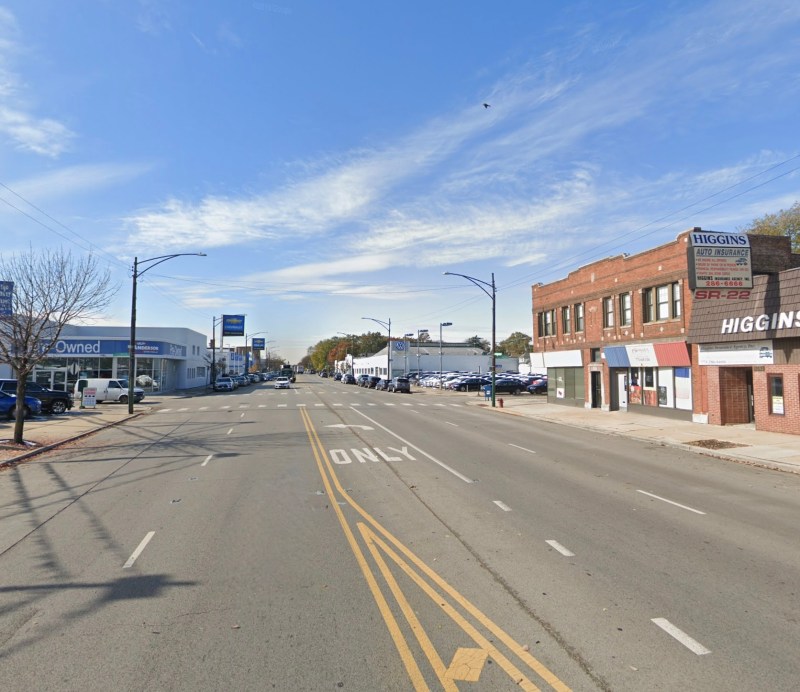 The 5300 block of West Irving Park Road. Image: Google Maps